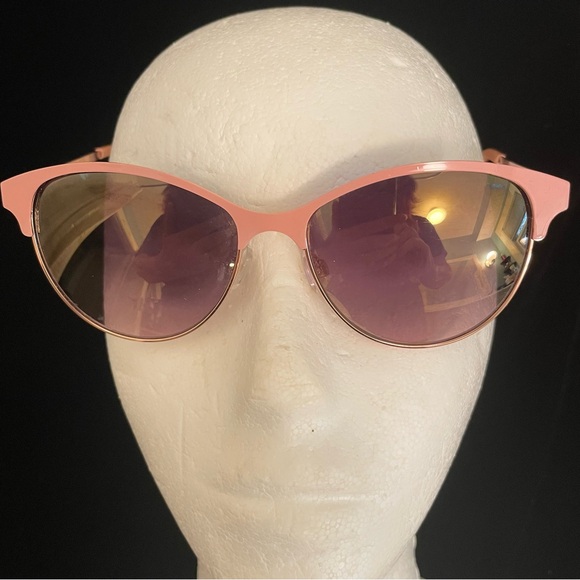 Elie Tahari Pink Cat-Eye Sunglasses - Picture 1 of 5